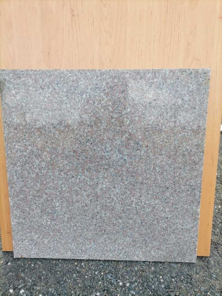 Kamenná dlažba,žula granit-60x60 a 30x30.